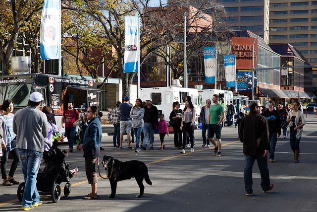 29944719926_922afbab74_z